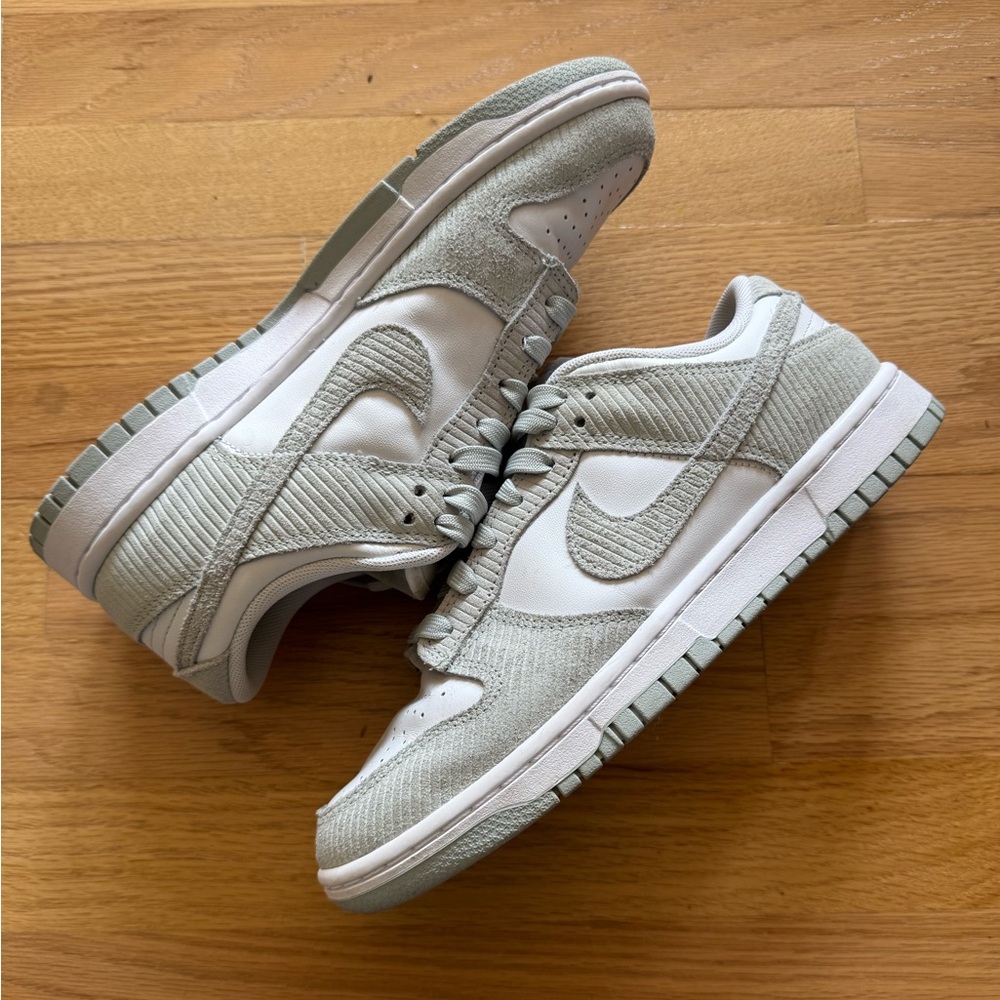Nike Dunk Low Womens